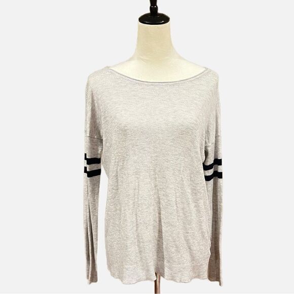 Ahh-mazingly soft sweater from American Eagle outfitters - Picture 1 of 7
